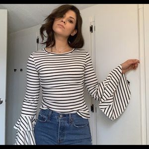 Floaty sleeve black and white stripe t shirt